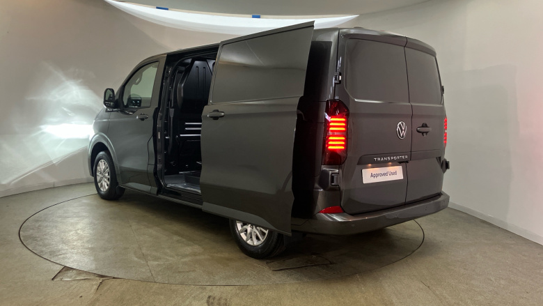 Volkswagen Transporter T28 Swb Diesel 2.0 TDI 110 Commerce Pro Van